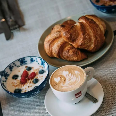 Pohorska Kavarna 게스트하우스 3*