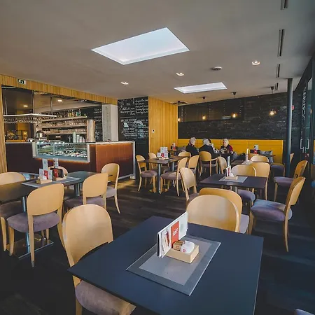 Pohorska Kavarna מריבור