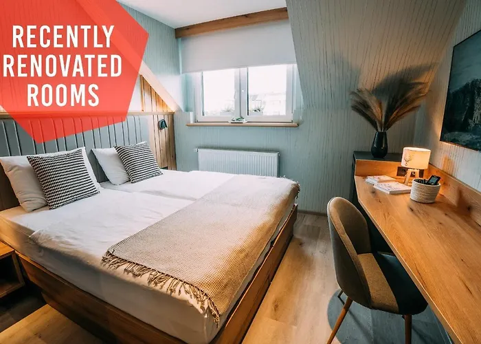 Konukevi Pohorska Kavarna 3*