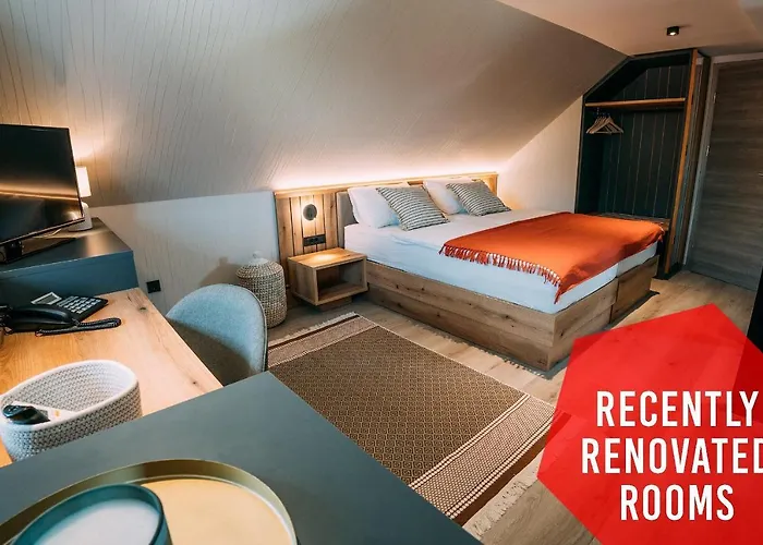 Pohorska Kavarna Vendégház Maribor