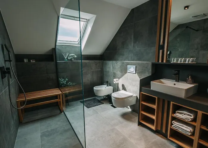 Pohorska Kavarna Gasthuis 3*